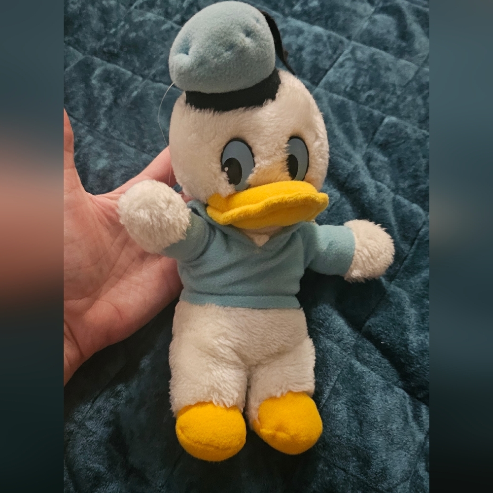 Vintage Walt Disney Donald Duck Plush